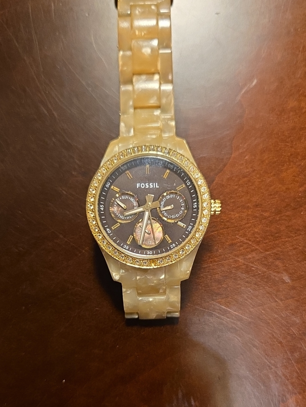 Authentic Fossil Gold-Tone and Beige Crystal Bezel Resin Link Watch